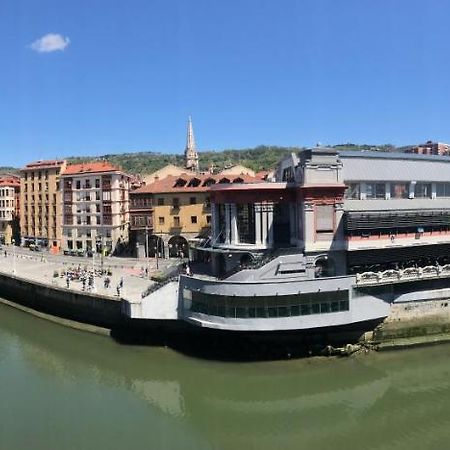 Old Town & River Bilbao Bagian luar foto
